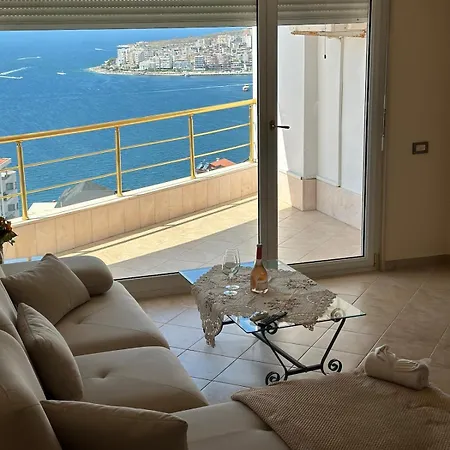 Elite Couple Sea View شقة