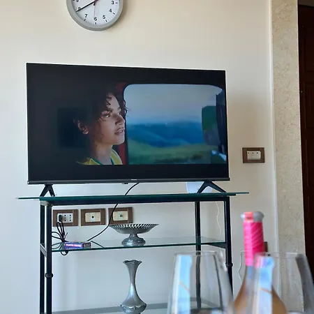 Elite Couple Sea View * ساراندا